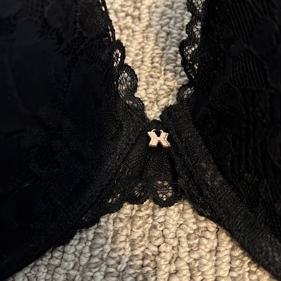 Savage X Fenty | Black Lace Bra - Picture 2 of 5